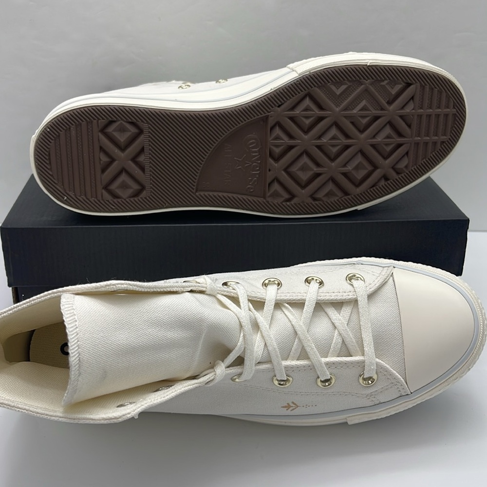 Converse WMNS High-Top Platform Sneakers
CTAS LIFT HI VINTAGE WHITE/COCOON BLUE - Picture 3 of 16